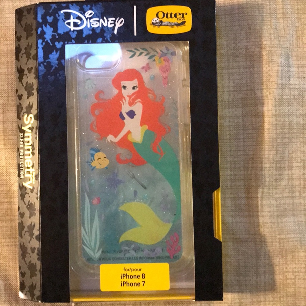 Disney Otterbox for iPhone 7/8!!!!!!!!